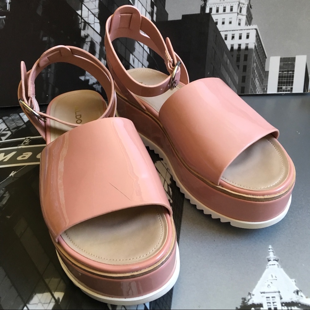 🙌🏾Brand New Aldo Sandals #VMC